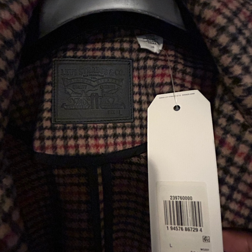 Oversized wool blend coat. Women’s Large, brand new with tags. Vintage inspired. - Picture 4 of 5